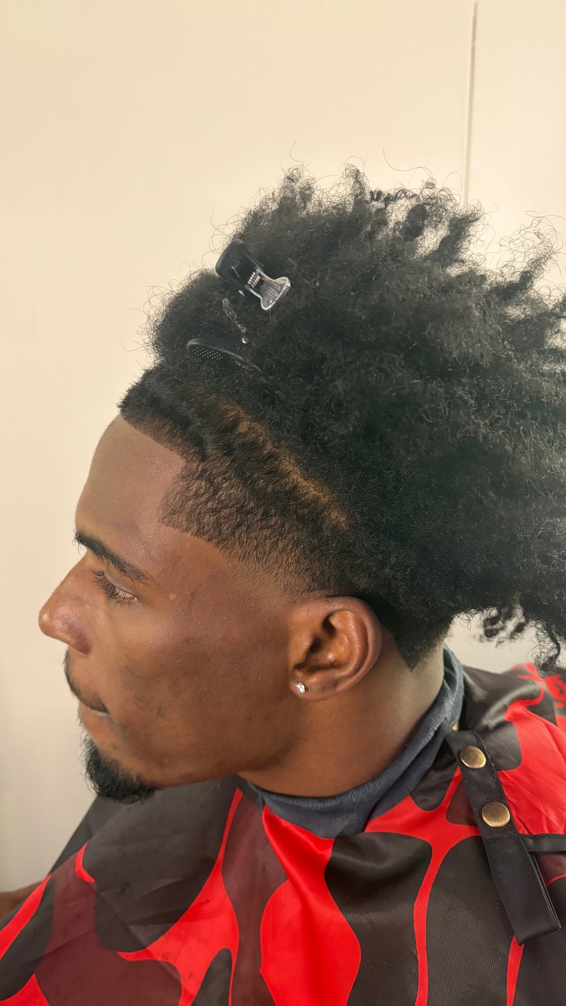 Curly top with wave taper